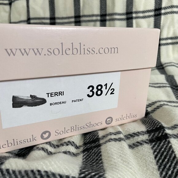 Sole Bliss | Terri Burgundy Loafer | Size 38.5 - Picture 4 of 5